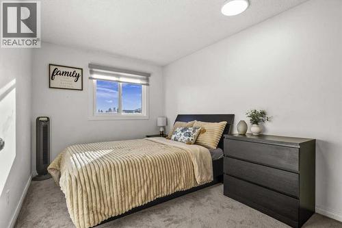 78 Templeson Crescent Ne, Calgary, AB - Indoor Photo Showing Bedroom