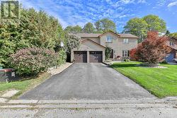 3 KING ARTHUR'S COURT  Markham (Markham Village), ON L3P 3V4