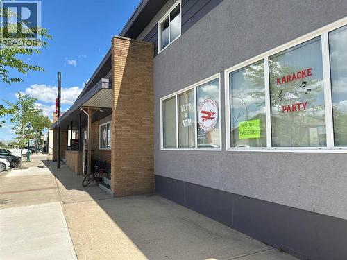 5011 50 Street, Barrhead, AB 