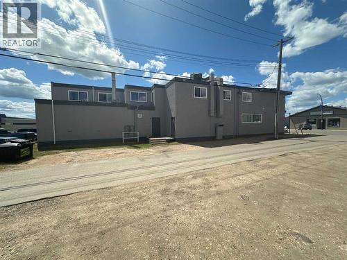 5011 50 Street, Barrhead, AB 