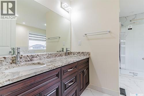 145 Johns Road, Saskatoon, SK - Indoor Photo Showing Bathroom