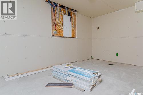 145 Johns Road, Saskatoon, SK - Indoor