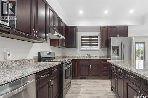 145 Johns Road, Saskatoon, SK - Indoor Photo Showing Kitchen With Upgraded Kitchen
