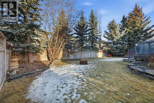 307 Valley Crest Court Nw, Calgary, AB - Outdoor