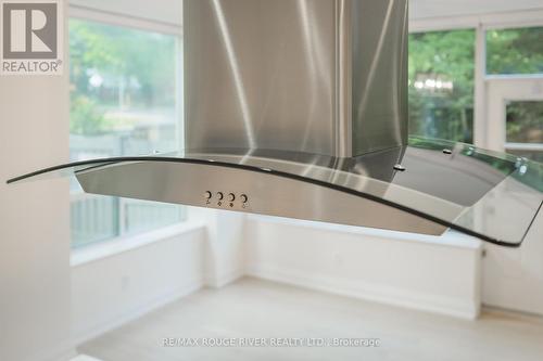 109 - 238 Doris Avenue, Toronto, ON - Indoor