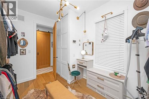 7 Foster Street, Hamilton, ON - Indoor