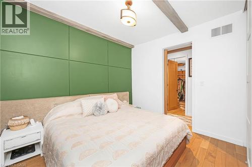 7 Foster Street, Hamilton, ON - Indoor Photo Showing Bedroom