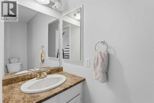 96 Abberfield Crescent Ne, Calgary, AB - Indoor Photo Showing Bathroom