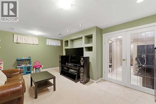 96 Abberfield Crescent Ne, Calgary, AB - Indoor