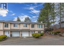 Building view of Duplex units 14 & 15. - 