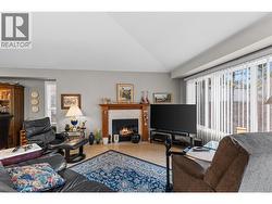 LIVING ROOM - Nice Gas Fireplace, vaulted ceilings. - 