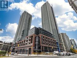 3302 - 4130 PARKSIDE VILLAGE DRIVE  Mississauga, ON L5B 0L7