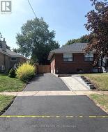 18 COURTON DRIVE  Toronto, ON M1R 1K8