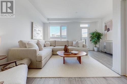 11 PEGLER STREET  Ajax, ON L1S 7M3