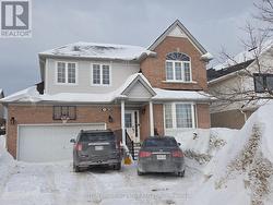 52 ELMBROOK DRIVE  Barrie, ON L4N 0Z1