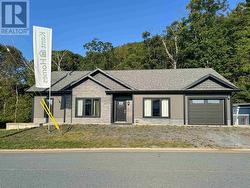 277 HAVEN Drive  Bridgewater, NS B4V 4E4