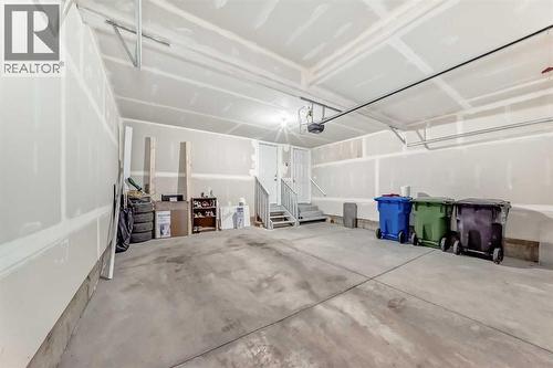 8 Cityscape Boulevard Ne, Calgary, AB - Indoor Photo Showing Garage