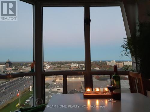 PH305 - 11 LEE CENTRE DRIVE  Toronto, ON M1H 3J5