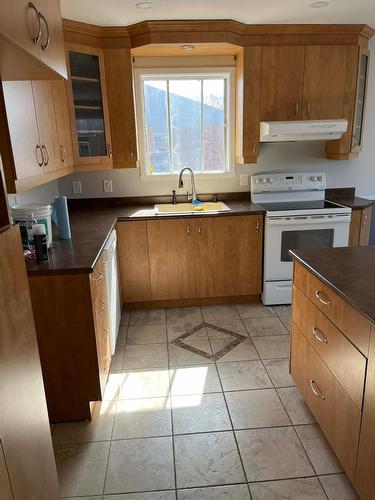 Cuisine - 202-293 Rue De Montmartre, Saint-Jean-Sur-Richelieu, QC 