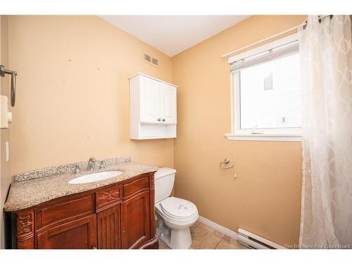 109 Hampton St, Moncton, NB 