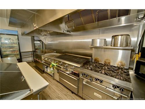 748 New Brunswick 105, Nackawic, NB 