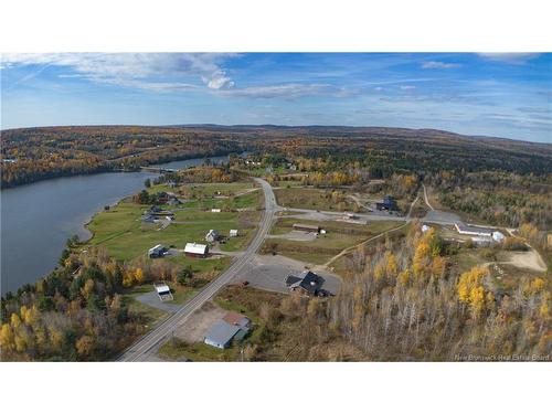 748 New Brunswick 105, Nackawic, NB 