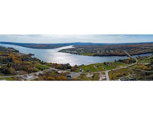 748 New Brunswick 105, Nackawic, NB 