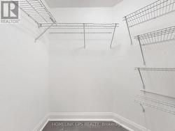 primary room walk in closet - 