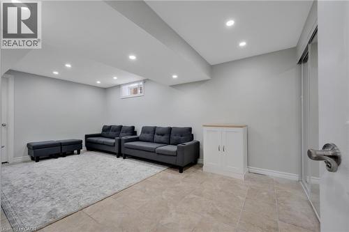 640 Langlaw Drive, Cambridge, ON - Indoor