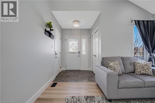 640 Langlaw Drive, Cambridge, ON - Indoor Photo Showing Other Room