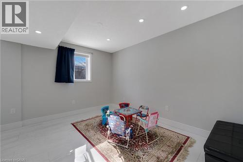 640 Langlaw Drive, Cambridge, ON - Indoor Photo Showing Other Room