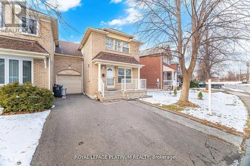 51 SOFTNEEDLE AVENUE  Brampton, ON L6R 1K7