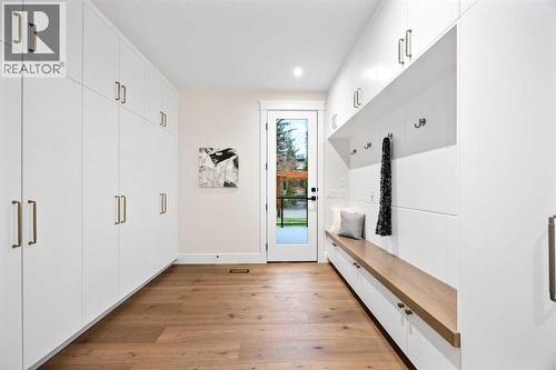 1220 Varsity Estates Road Nw, Calgary, AB - Indoor Photo Showing Other Room