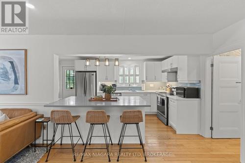 202 Anne Street, Niagara-On-The-Lake (Town), ON - Indoor Photo Showing Kitchen