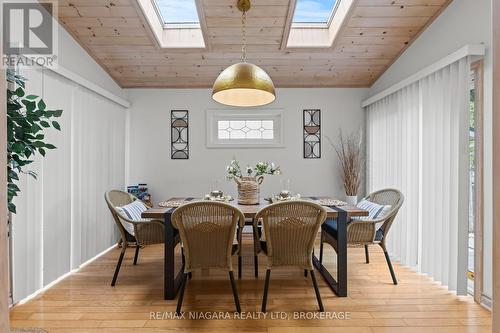 202 Anne Street, Niagara-On-The-Lake (Town), ON - Indoor Photo Showing Dining Room