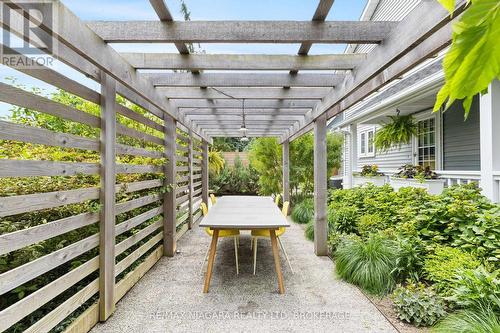 202 Anne Street, Niagara-On-The-Lake (Town), ON - Outdoor