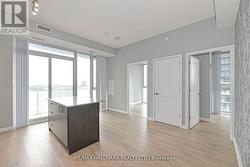 Kitchen/Living/Dining Rooms W W/O To Balcony - 