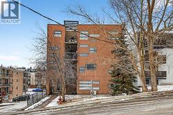 301, 2316 17B Street SW  Calgary, AB T2T 4S8