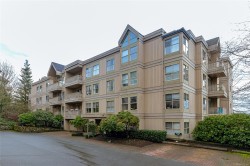 201-3363 Glasgow Ave  Saanich, BC V8X 1M5