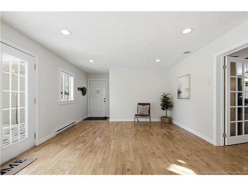 207 Manresa Dr, Fredericton, NB 