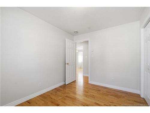 207 Manresa Dr, Fredericton, NB 