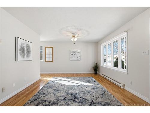 207 Manresa Dr, Fredericton, NB 