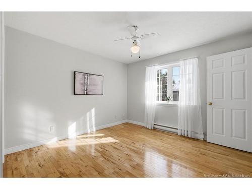 207 Manresa Dr, Fredericton, NB 