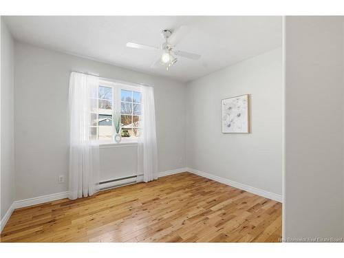 207 Manresa Dr, Fredericton, NB 