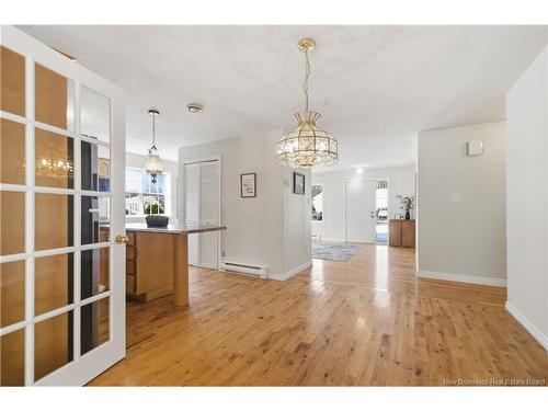 207 Manresa Dr, Fredericton, NB 