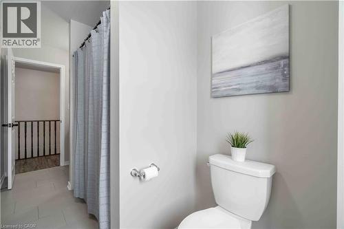 Main 4-pc bath - alternate view. - 115 Larry Crescent, Caledonia, ON - Indoor Photo Showing Bathroom