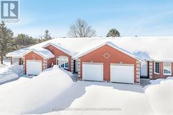 4 - 90 THOMPSONS ROAD  Penetanguishene, ON L9M 2H1