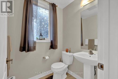 73 Stern Drive, Welland, ON - Indoor Photo Showing Bathroom