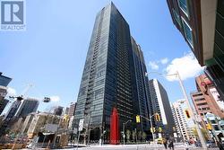 2906 - 110 CHARLES STREET E  Toronto, ON M4Y 1T5