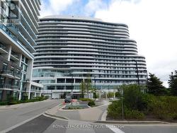 1609 - 2520 EGLINTON AVENUE W  Mississauga, ON L5M 0Y4